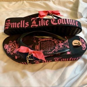 Like New Juicy Couture Sandals Smells Like Couture